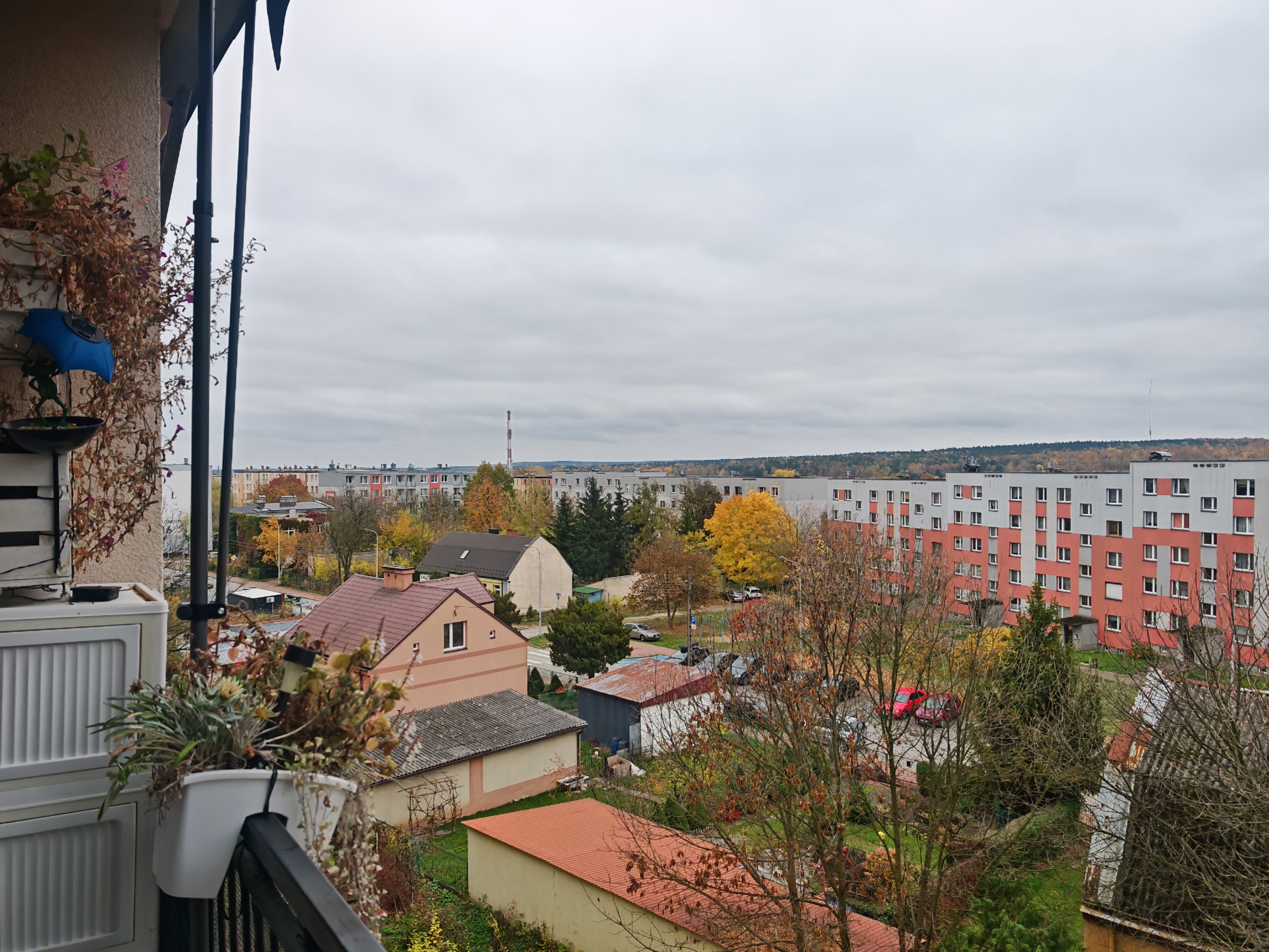 PRZYTULNE MIESZKANIE 48 m² Z BALKONEM I PIĘKNYM WIDOKIEM NA GÓRY ŚWIĘTOKRZYSKIE! – Skarżysko-Kamienna – zdjęcie 9